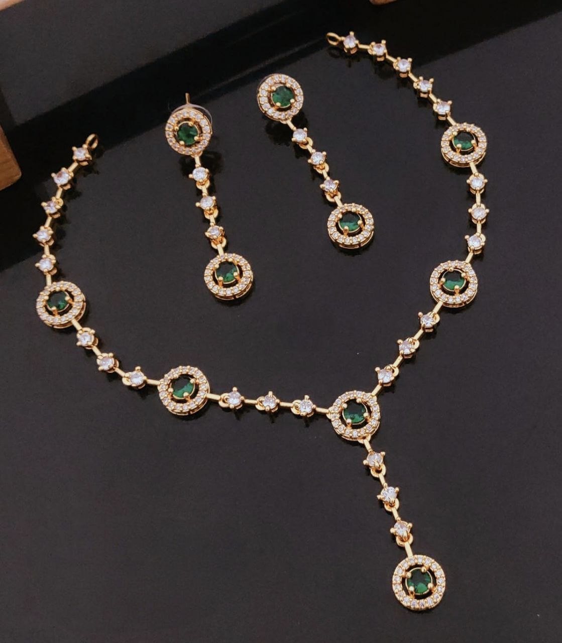 Elegant Gold-Plated Y‑Pendant Necklace with Round Multi‑Stone CZ & Matching Drop Earrings – Green