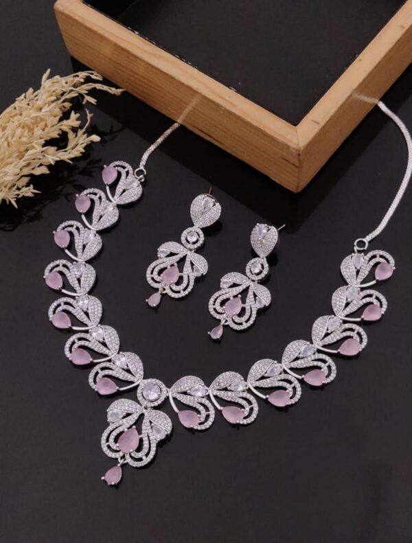 Elegant Leaf Motif Necklace Set with Color Variants - Pink